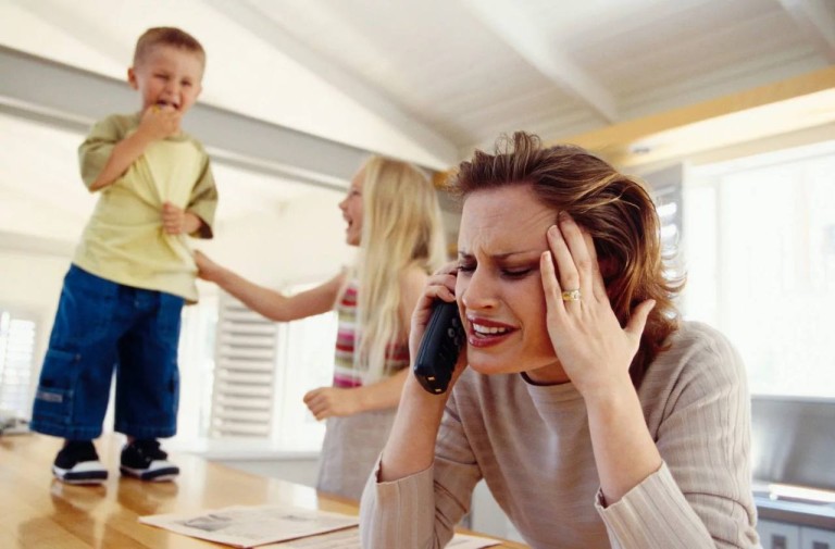 5 причин, почему раздражают собственные дети: разбор психолога